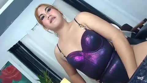 asiansweetgirlwendy online show from 18, 1, 2025
