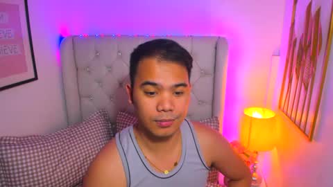 Snapshot of asianzero chatting on 12, 1, 2025 Zero online show from 12, 1, 2025