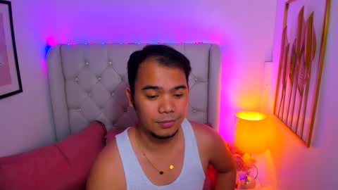 Snapshot of asianzero chatting on 2, 2, 2025 Zero online show from 2, 2, 2025