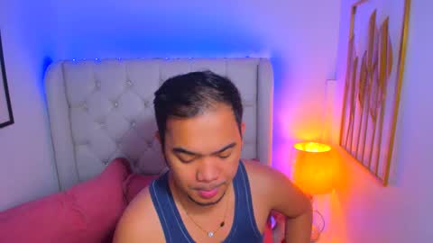 Snapshot of asianzero chatting on 4, 2, 2025 Zero online show from 4, 2, 2025