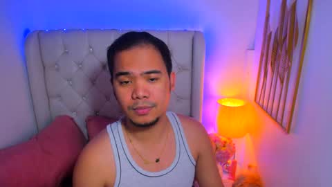 Snapshot of asianzero chatting on 8, 2, 2025 Zero online show from 8, 2, 2025