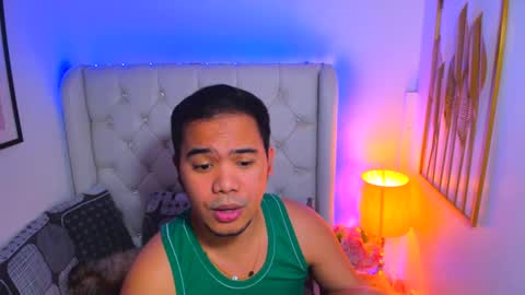 Snapshot of asianzero chatting on 13, 2, 2025 Zero online show from 13, 2, 2025