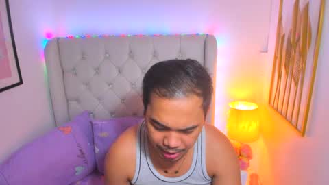 Snapshot of asianzero chatting on 21, 2, 2025 Zero online show from 21, 2, 2025