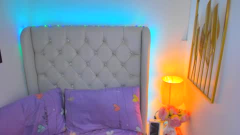 Snapshot of asianzero chatting on 25, 2, 2025 Zero online show from 25, 2, 2025