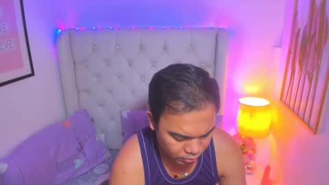 Snapshot of asianzero chatting on 1, 3, 2025 Zero online show from 1, 3, 2025