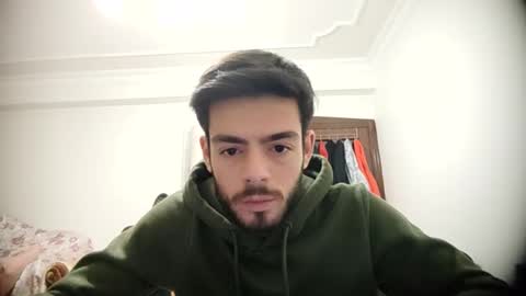 asihandsome06 online show from 12, 1, 2025