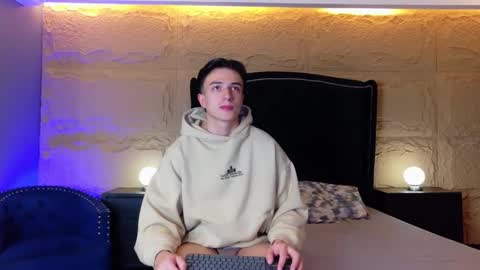 Aslan  online show from 8, 5, 2026