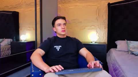 Aslan  online show from 11, 5, 2026