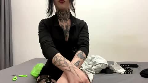 aslaourdi online show from 5, 4, 2026