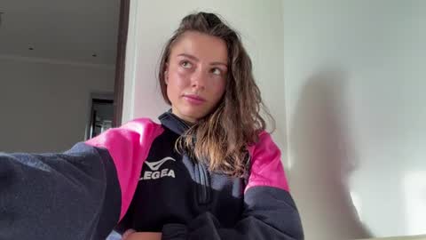 Monica  online show from 10, 7, 2026