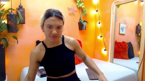 ASLY online show from 4, 12, 2024