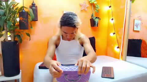 ASLY online show from 7, 12, 2024