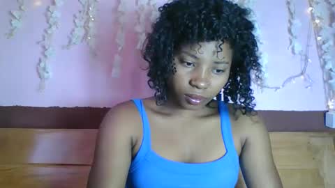 asmiraa online show from 3, 5, 2026