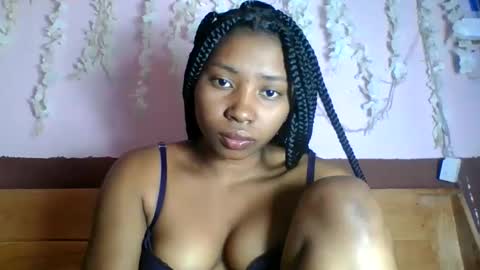asmiraa online show from 10, 5, 2026