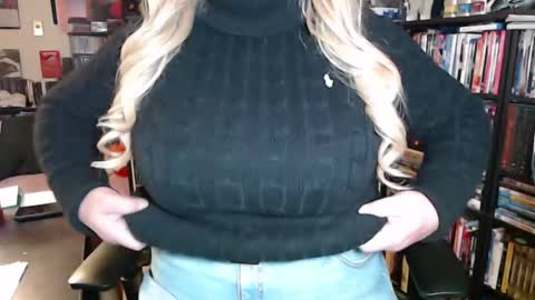 Aspen Vale online show from 14, 10, 2025