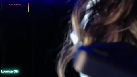   online show from 21, 12, 2025