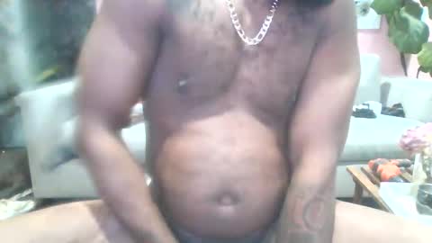 Snapshot of asshounder chatting on 14, 1, 2025 Derrick dayne online show from 14, 1, 2025