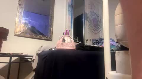 Snapshot of assilem277 chatting on 28, 2, 2025 danni travis online show from 28, 2, 2025