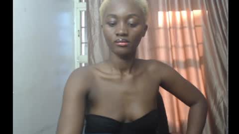 Assy girl25 online show from 31, 5, 2026