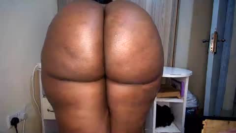 thickiana online show from 5, 8, 2026