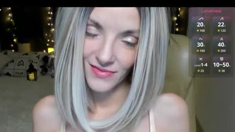 Snapshot of asteris_stella chatting on 18, 11, 2025 Asteris online show from 18, 11, 2025