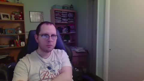 Andrew or Smiley Read the message in bold above the bio design for info on the situation. online show from 22, 12, 2025