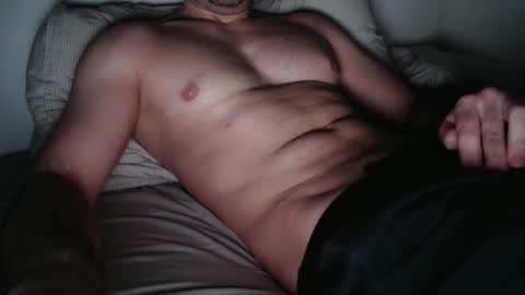 Snapshot of aston0 chatting on 12, 1, 2025 Aston online show from 12, 1, 2025