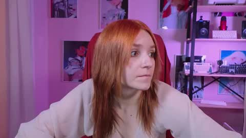 Snapshot of astra_lis chatting on 26, 10, 2025 Astra online show from 26, 10, 2025