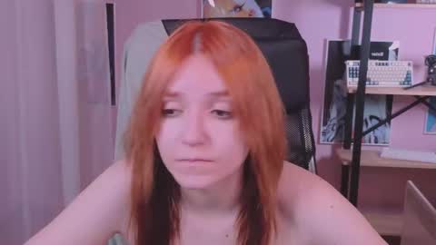 Snapshot of astra_lis chatting on 28, 10, 2025 Astra online show from 28, 10, 2025