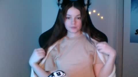 Snapshot of astradream_ chatting on 27, 3, 2026 astradream_ online show from 27, 3, 2026