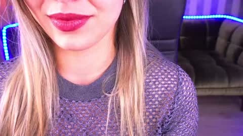 Snapshot of astraluxe_ chatting on 21, 1, 2025 Asta online show from 21, 1, 2025