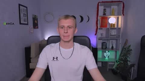 Snapshot of astren_villo chatting on 26, 3, 2026 astren online show from 26, 3, 2026