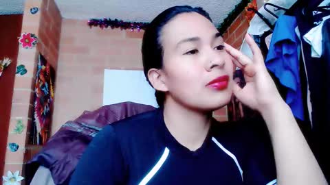 astrid_hauser66 online show from 12, 9, 2025