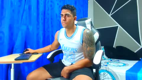 Astrom model independent online show from 30, 9, 2025