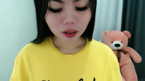 Snapshot of asuna_charming chatting on 4, 3, 2026 asuna_charming online show from 4, 3, 2026