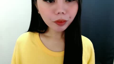 Snapshot of asuna_charming chatting on 11, 3, 2026 asuna_charming online show from 11, 3, 2026