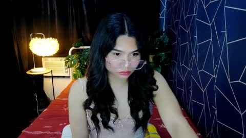 atashakendall online show from 5, 5, 2026