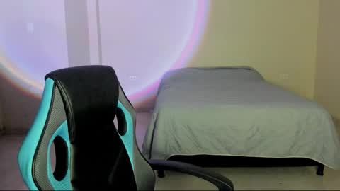 atenas online show from 30, 11, 2025