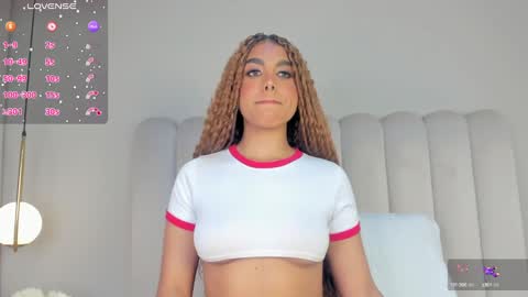ATENEA ROBERTS Sofia online show from 7, 2, 2025