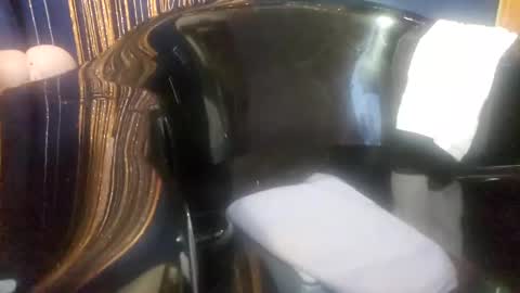 jonnyandrew online show from 10, 3, 2025