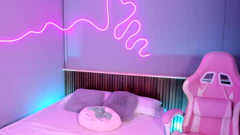 Snapshot of athenea__fox chatting on 10, 5, 2026 athenea__fox online show from 10, 5, 2026