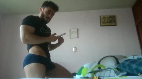Snapshot of athlete_boy22 chatting on 5, 1, 2025 Atlas online show from 5, 1, 2025