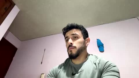 Snapshot of athlete_boy22 chatting on 10, 10, 2025 Atlas online show from 10, 10, 2025