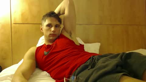 Snapshot of athleteguy55555 chatting on 18, 10, 2025 tommycb55555 online show from 18, 10, 2025