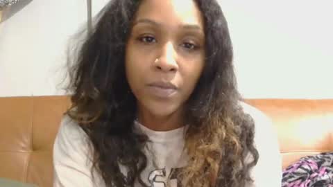 Snapshot of atirahcali chatting on 19, 9, 2025 AtirahCali online show from 19, 9, 2025