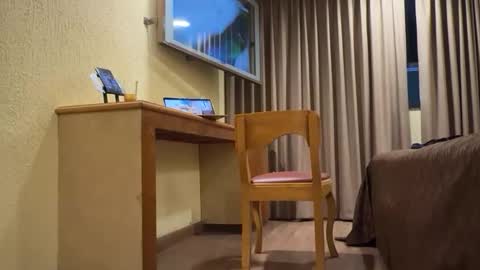 Snapshot of atizamen chatting on 22, 10, 2025 atizamen online show from 22, 10, 2025