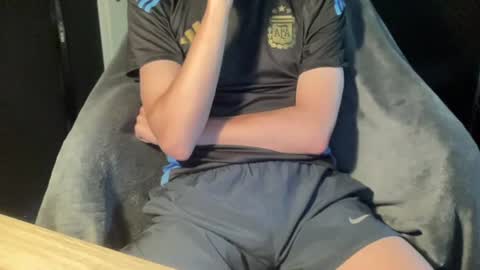 Snapshot of atlasboy22 chatting on 26, 7, 2026 Undress a hung twink online show from 26, 7, 2026
