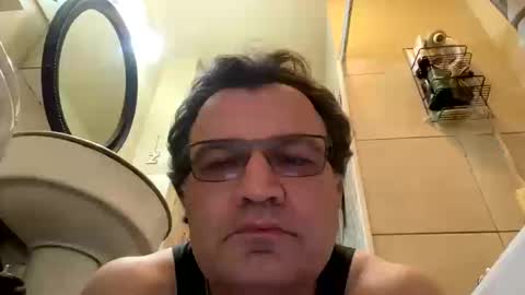 Snapshot of atozzzz chatting on 13, 10, 2025 atozzzz online show from 13, 10, 2025