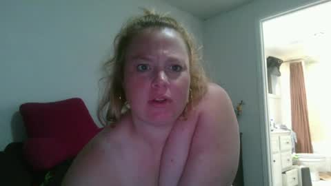 Snapshot of attentionsluts8991 chatting on 8, 7, 2026 attentionsluts8991 online show from 8, 7, 2026