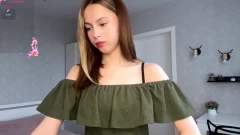 Snapshot of audiedelorbe chatting on 26, 5, 2026 Jolyn online show from 26, 5, 2026